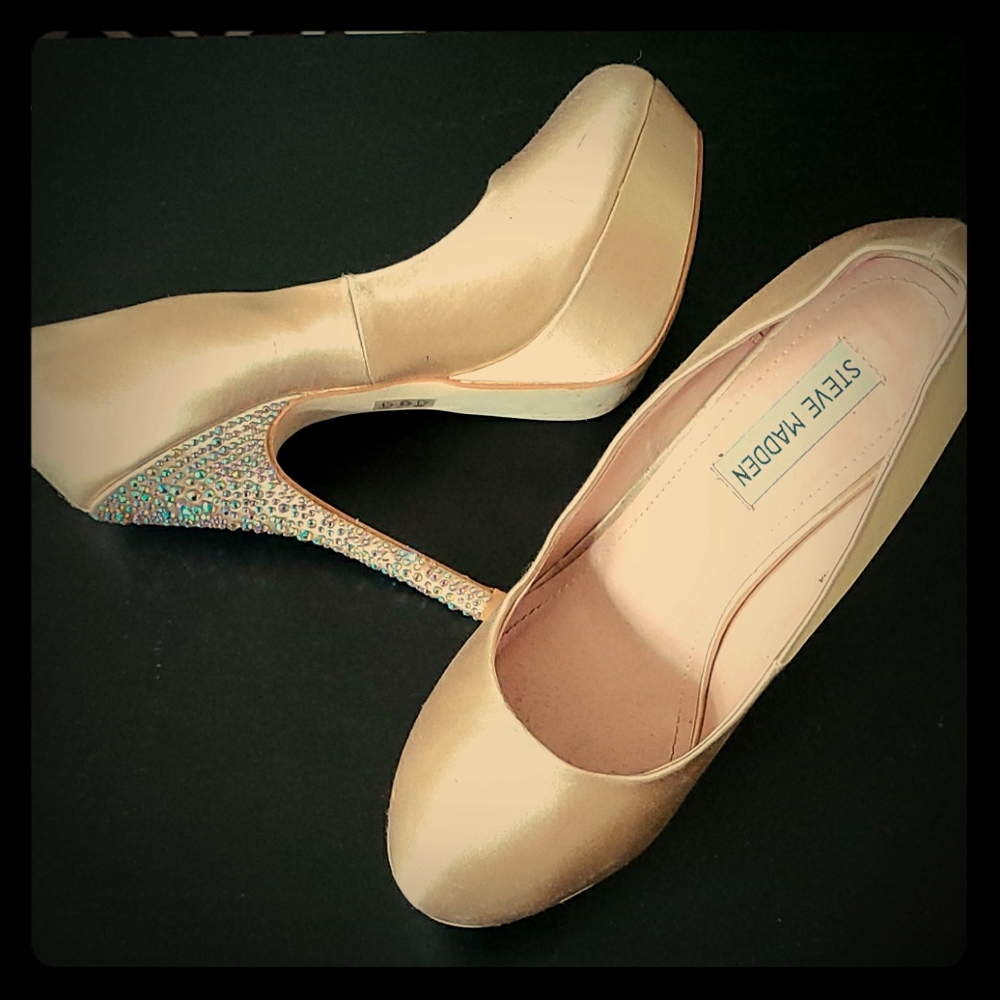 Steve Madden heels